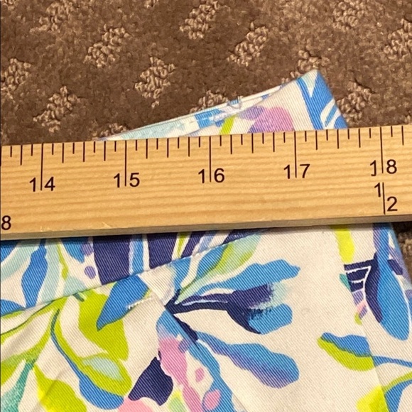 Lilly Pulitzer Blue and Green High Waist Shorts - Picture 3 of 6